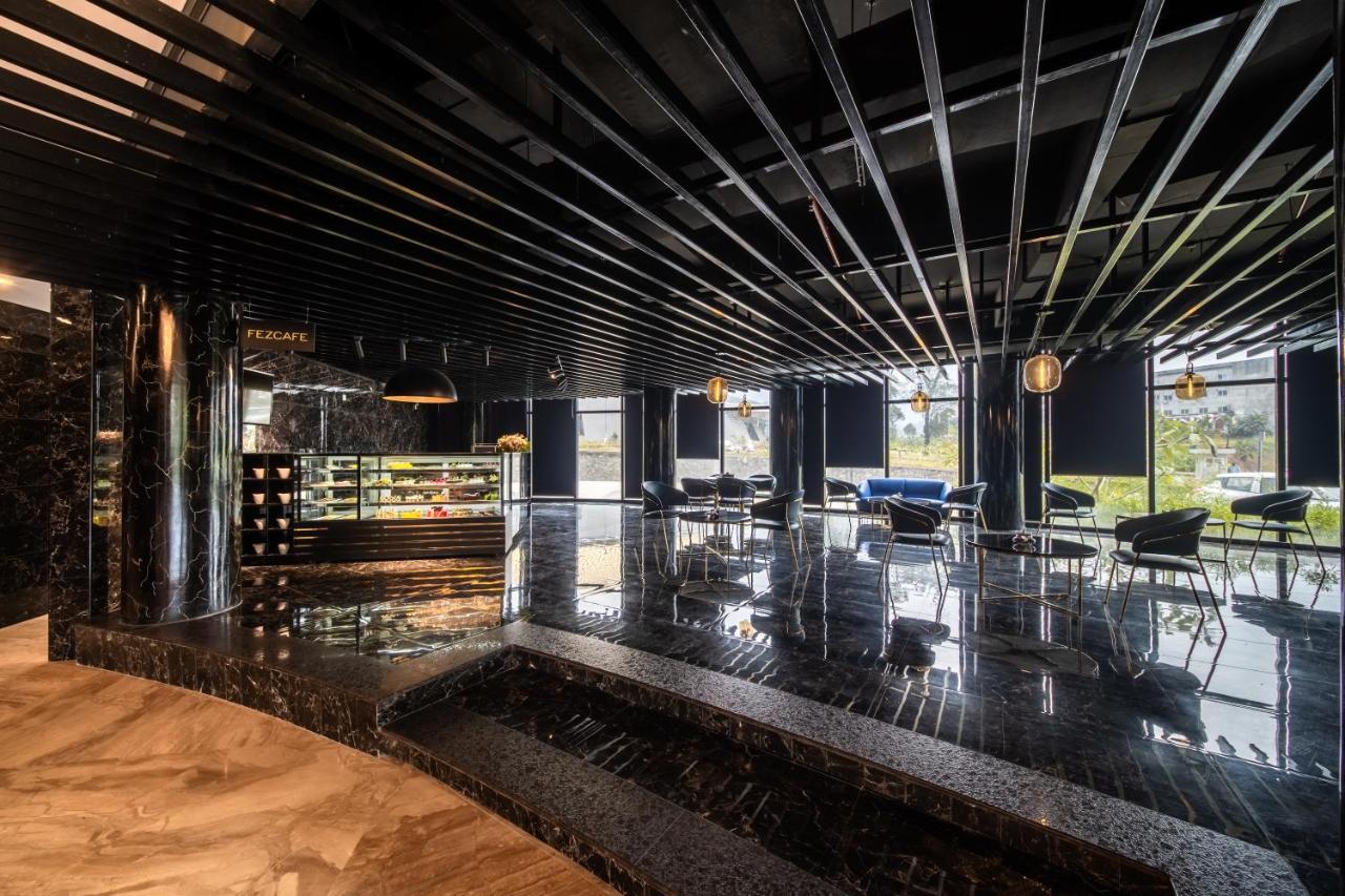 Fezinn Hotel - Best Wayanad Hotel In 2024 コージコード エクステリア 写真