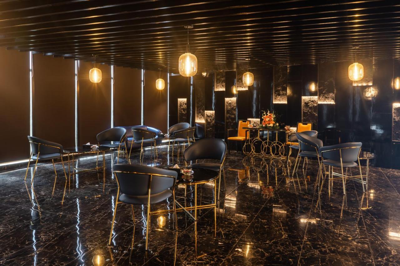 Fezinn Hotel - Best Wayanad Hotel In 2024 コージコード エクステリア 写真