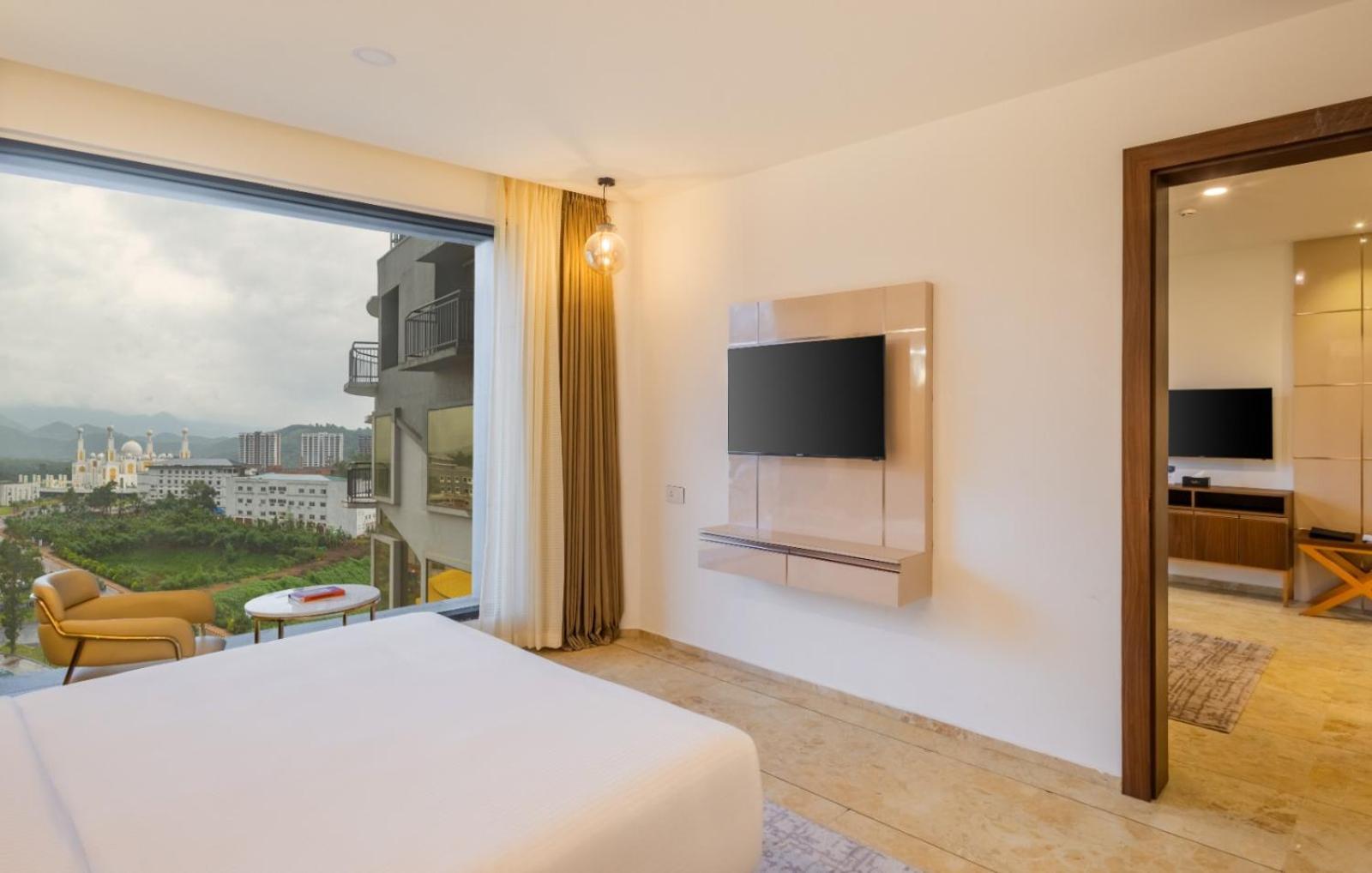 Fezinn Hotel - Best Wayanad Hotel In 2024 コージコード エクステリア 写真